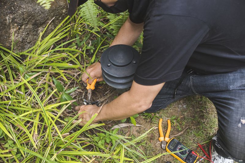 Light Bulb Replacement Services